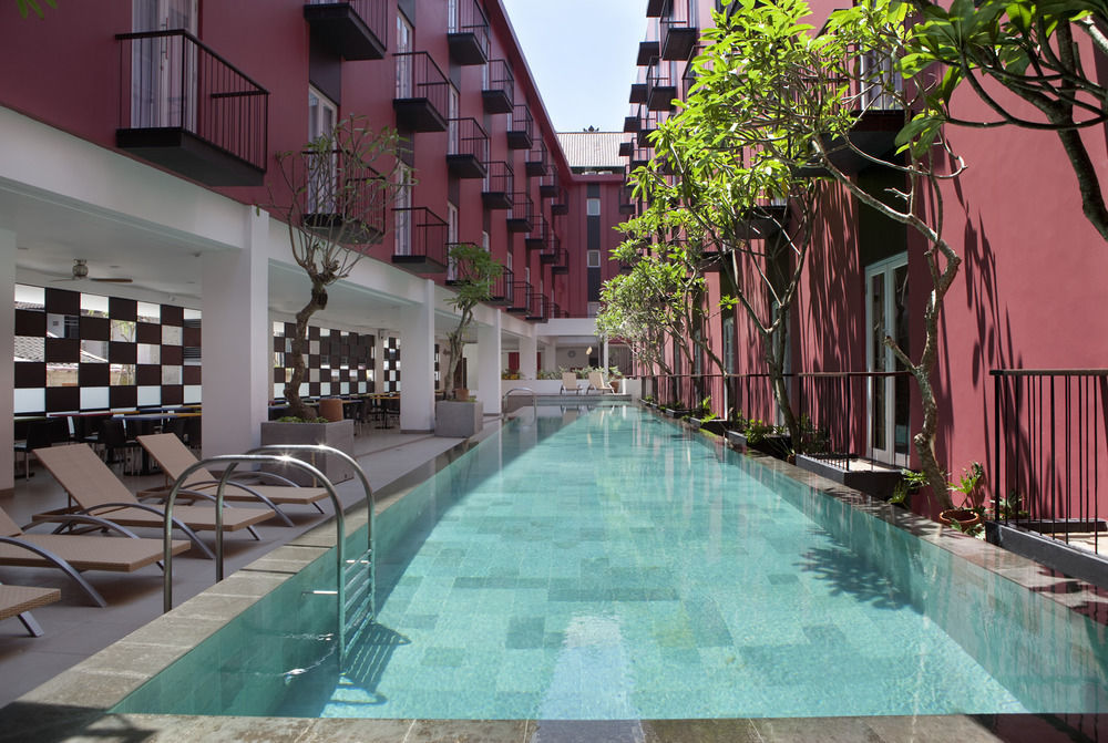 Kampi Hotel Legian Eksteriør billede